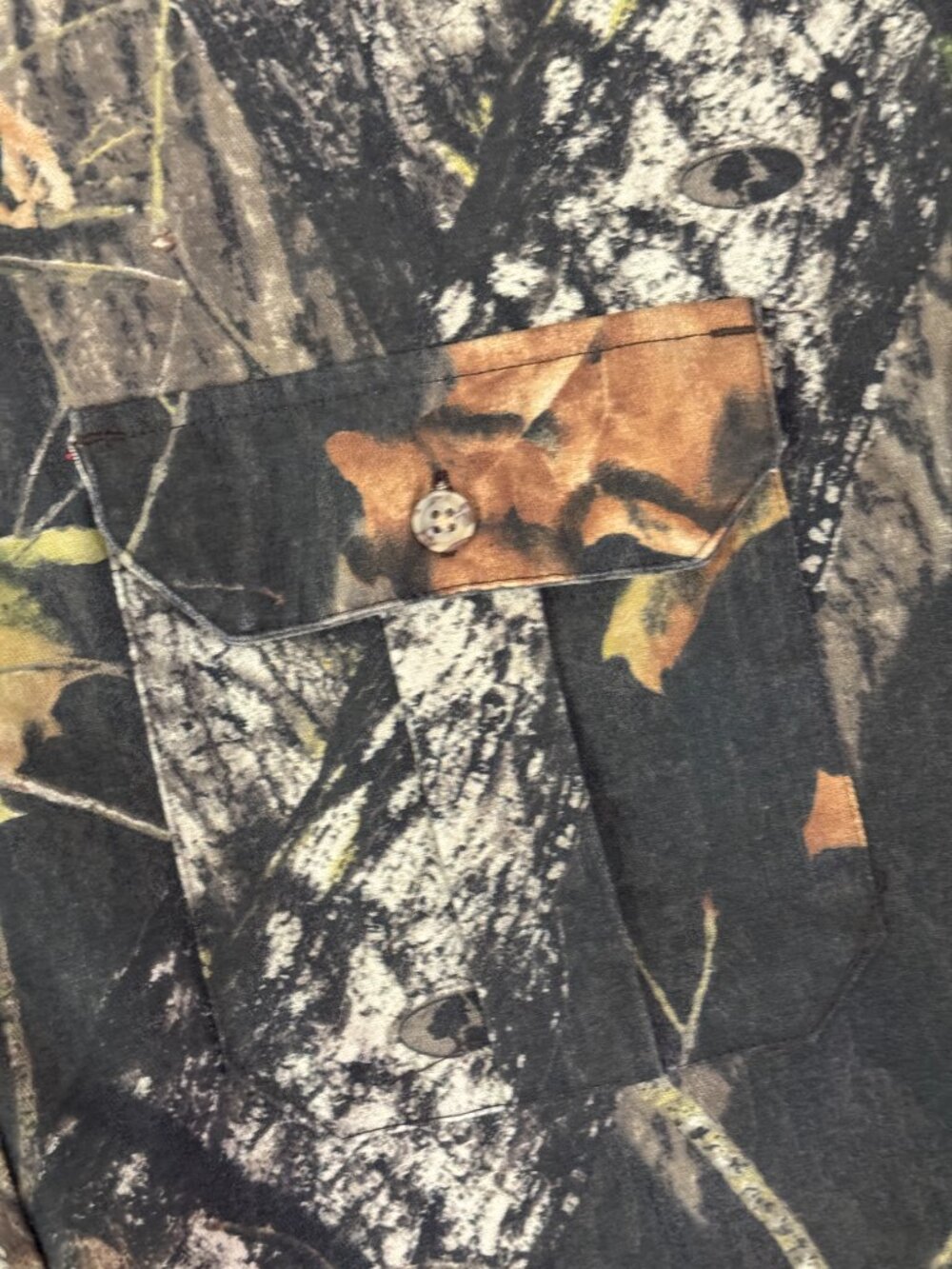 Cabela's Camo Long Sleeve Button Down Hunting Shirt Chest Pockets Size L Tall - Picture 2 of 5